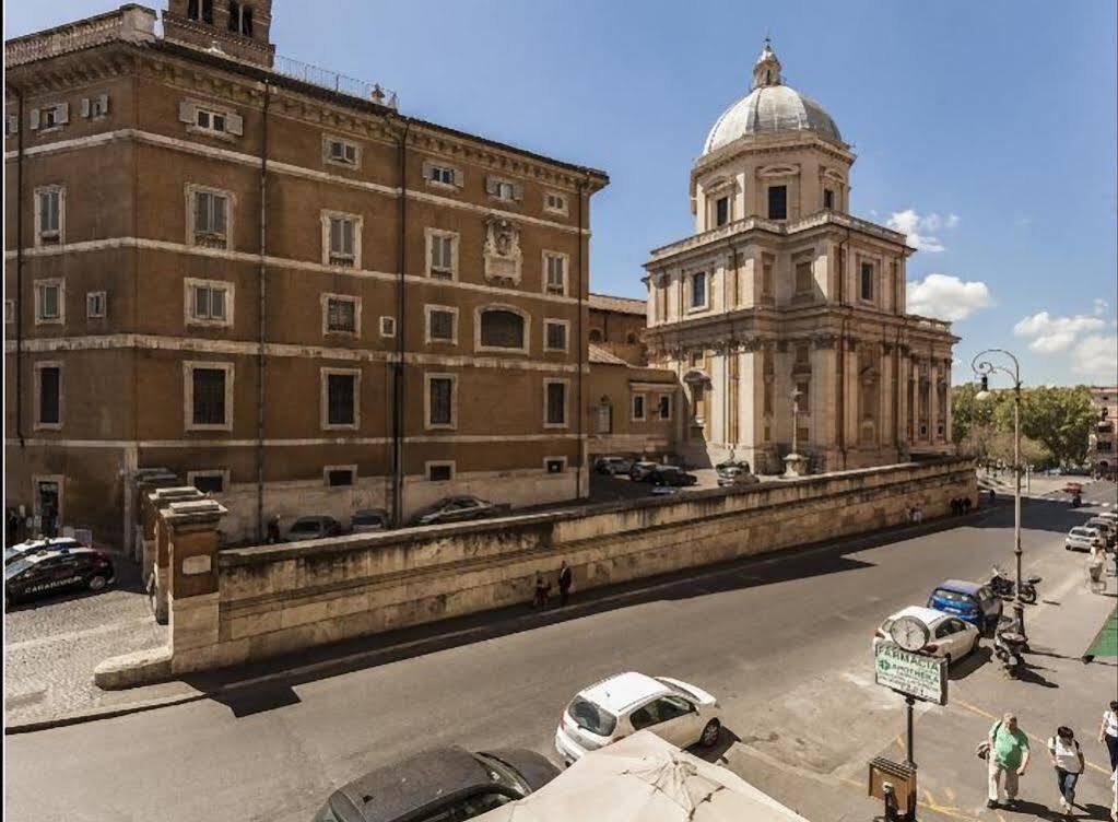 Le Poesie Di Roma Bed & Breakfast Bagian luar foto